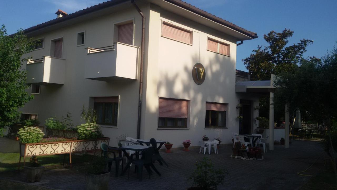 Hotel Le Vigne Contigliano Eksteriør billede