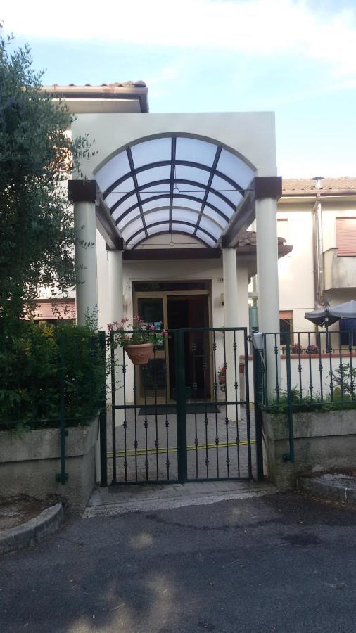 Hotel Le Vigne Contigliano Eksteriør billede