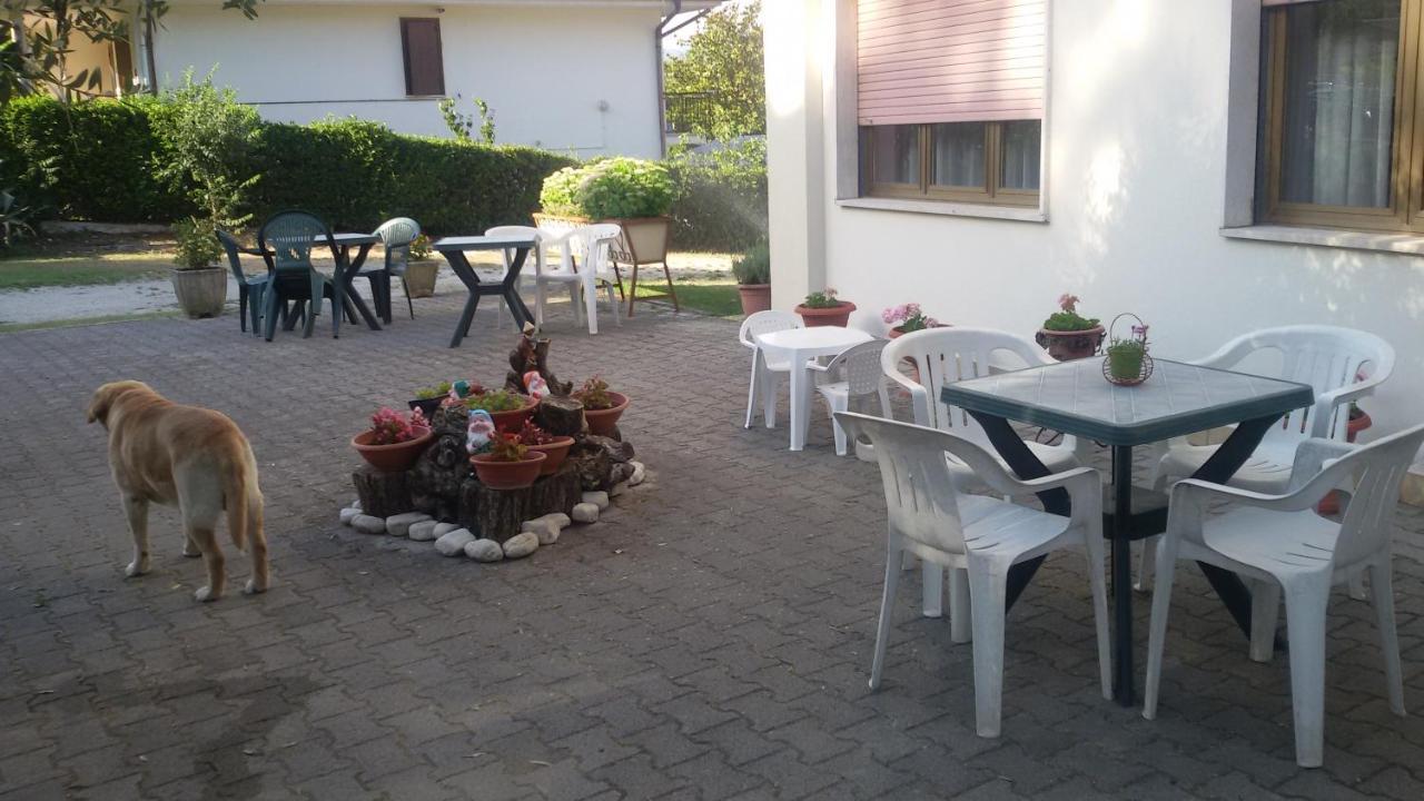 Hotel Le Vigne Contigliano Eksteriør billede