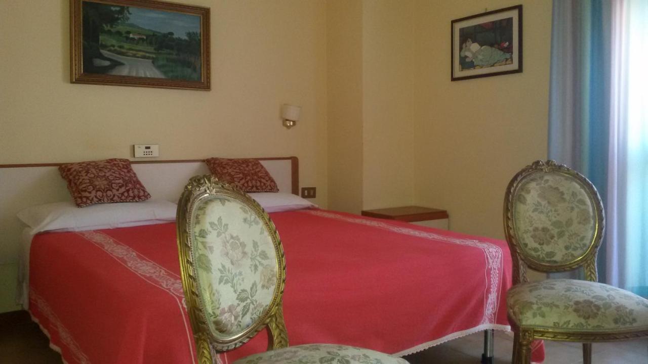 Hotel Le Vigne Contigliano Eksteriør billede